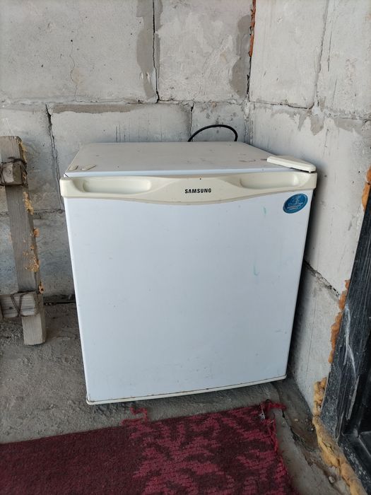 Холодильник самсунг