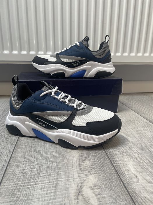 Dior B22