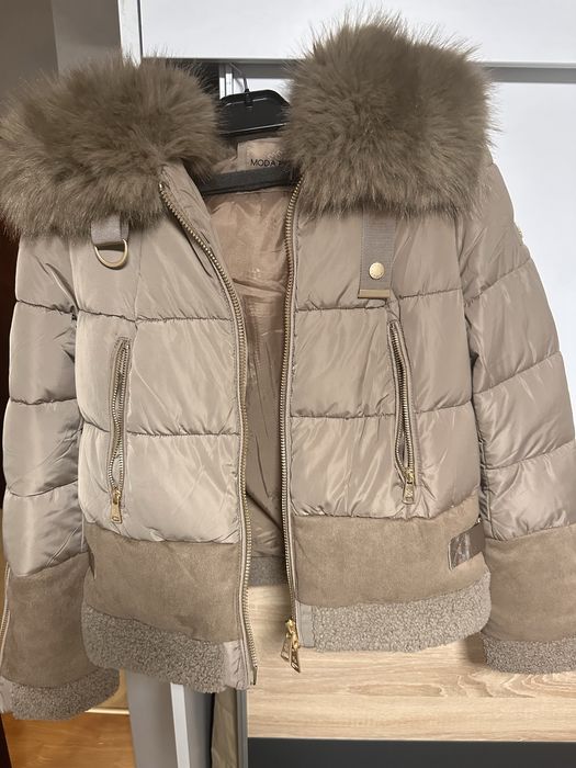 Дамско топло зимно яке с пухена яка