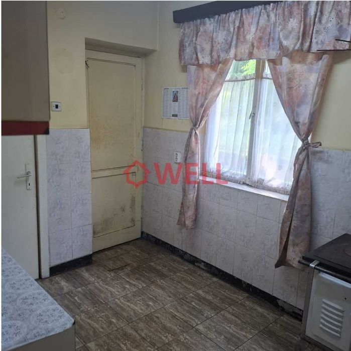 De vânzare apartament cu 3 camere, situat în Sovata
