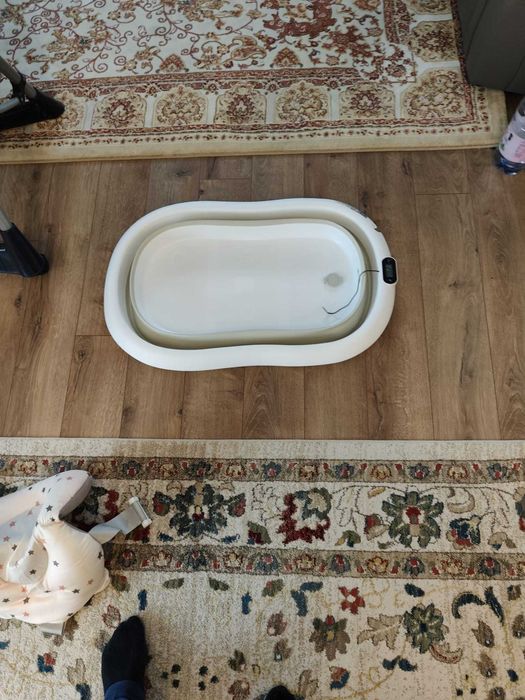 Cădiță pentru baia bebelușului, pliabila, cutermometru și perna