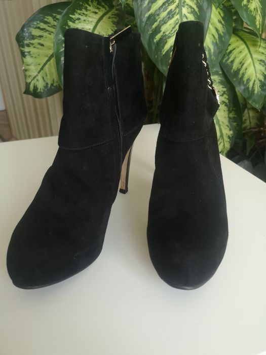 Боти естествен велур Vero Cuoio