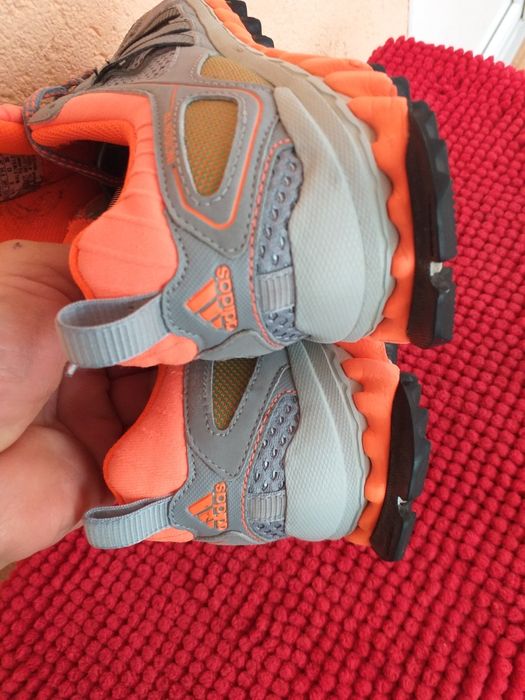 Adidas nr 42 barbati