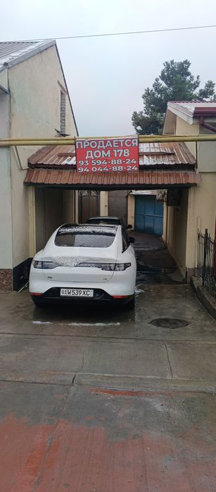 Срочно продаётся участок. Азербайджанский центр. За сотку 70 000