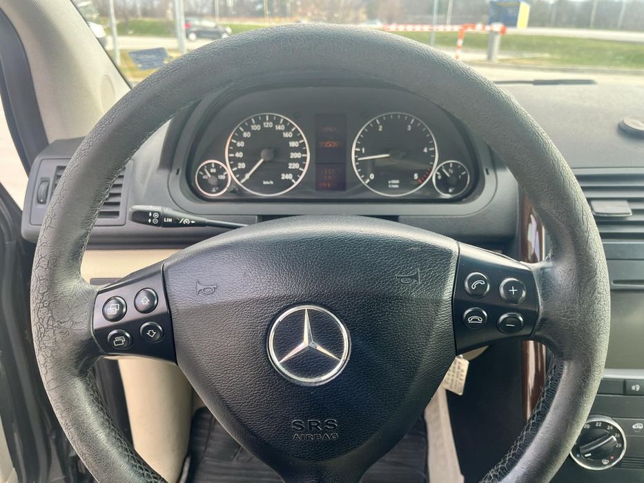 Mercedes-Benz A 200 2.0D