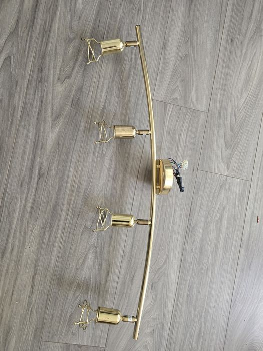 Bara aurie spoturi / plafoniera