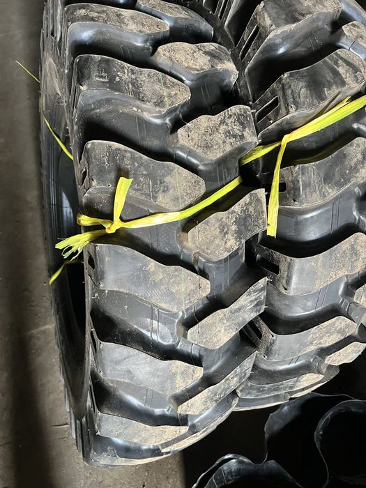 Шина 10.00R20 экскаватор