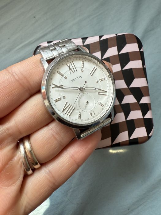 Часовник fossil дамски