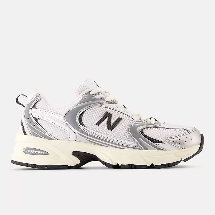 Новые New Balance 530