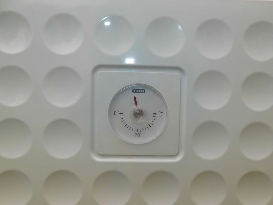 Congelator Bosch Exclusiv,  80 litri, 85 cm, Clasa A+