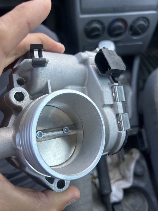 Дросельный саслонка на приору