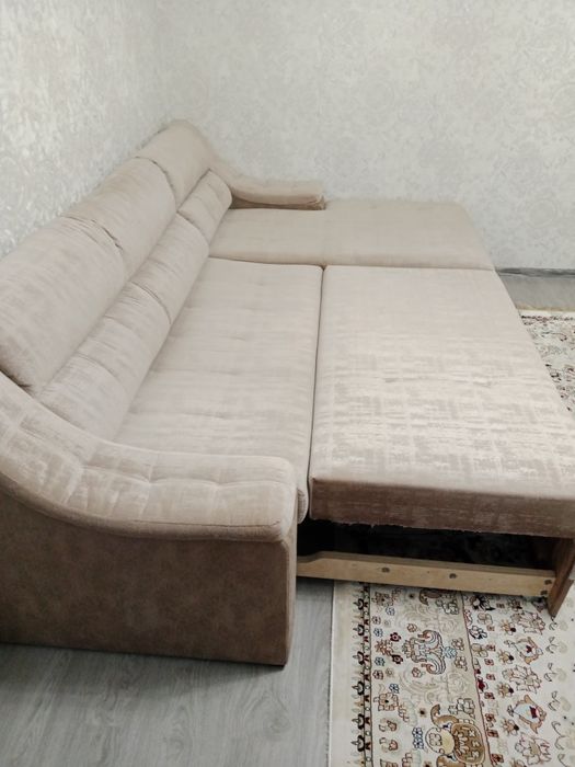 Диван в отличном состоянии