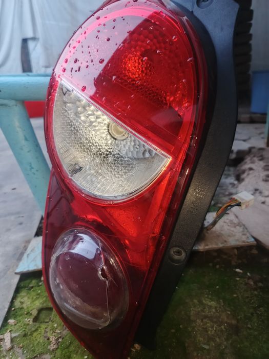 Spark orqa fara chap tomoni