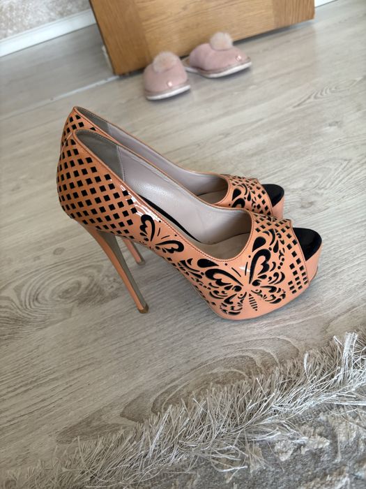 Женские  туфли Италия