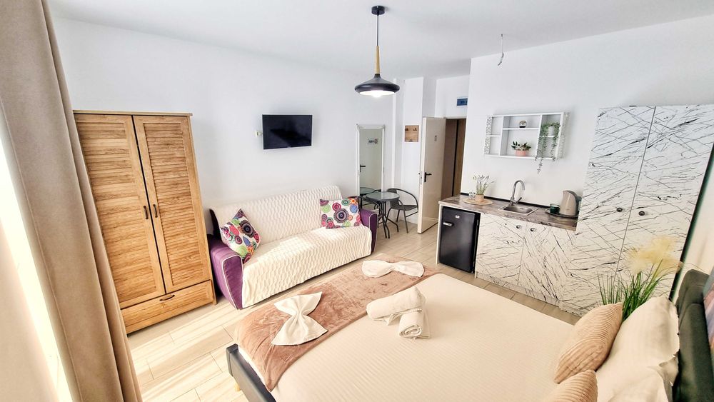 Închiriez garsoniere/apartamente moderne, Eforie Nord, de la 220€/lună
