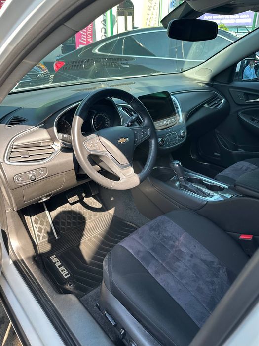 Chevrolet malibu 2