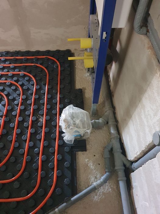 Instalator, Instalații sanitare