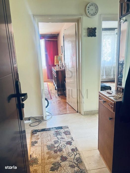 Circumvalatiunii - 2 Camere - Etaj 1 cu LIFT -  Decomandat