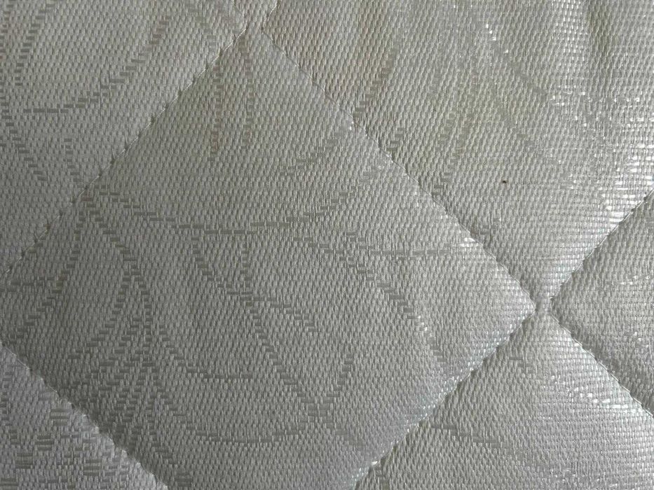 saltea noua, nefolosita, impecabila