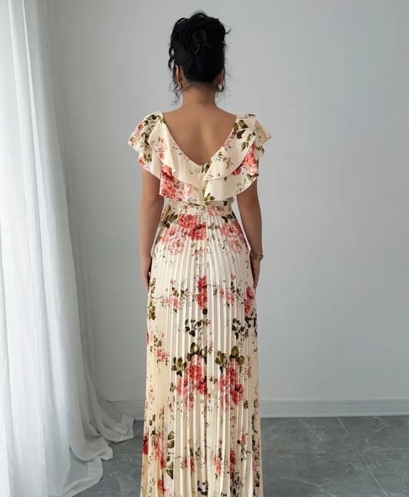 Нарядное платье на выпускной