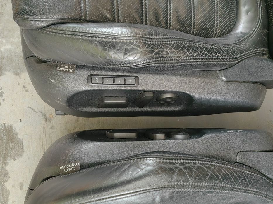 Продавам салон за Фолксваген Пасат б6 комби.