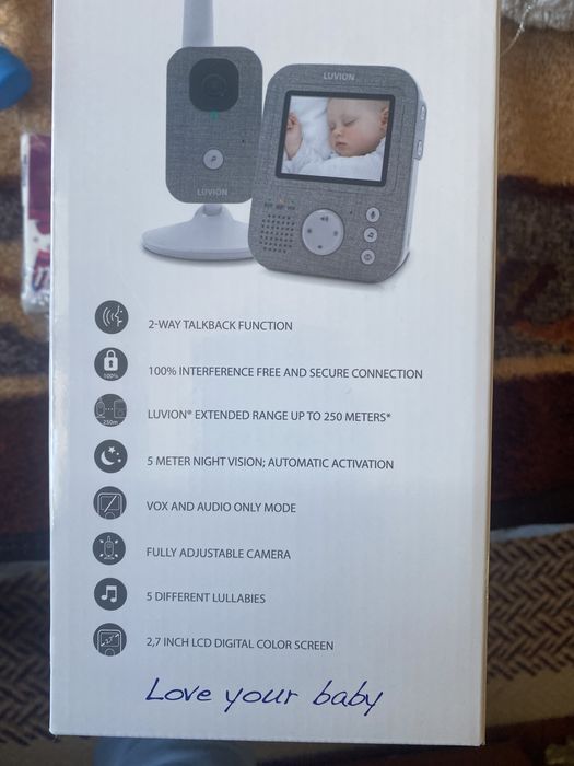 Бебефон със камера