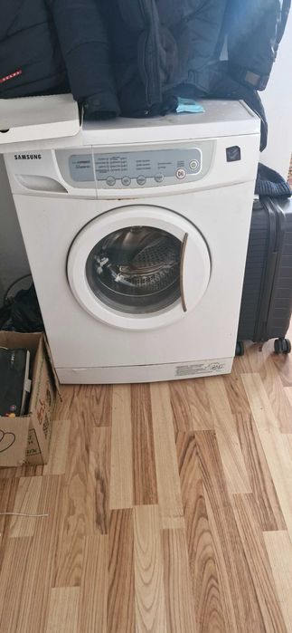 Продам стиральную машину