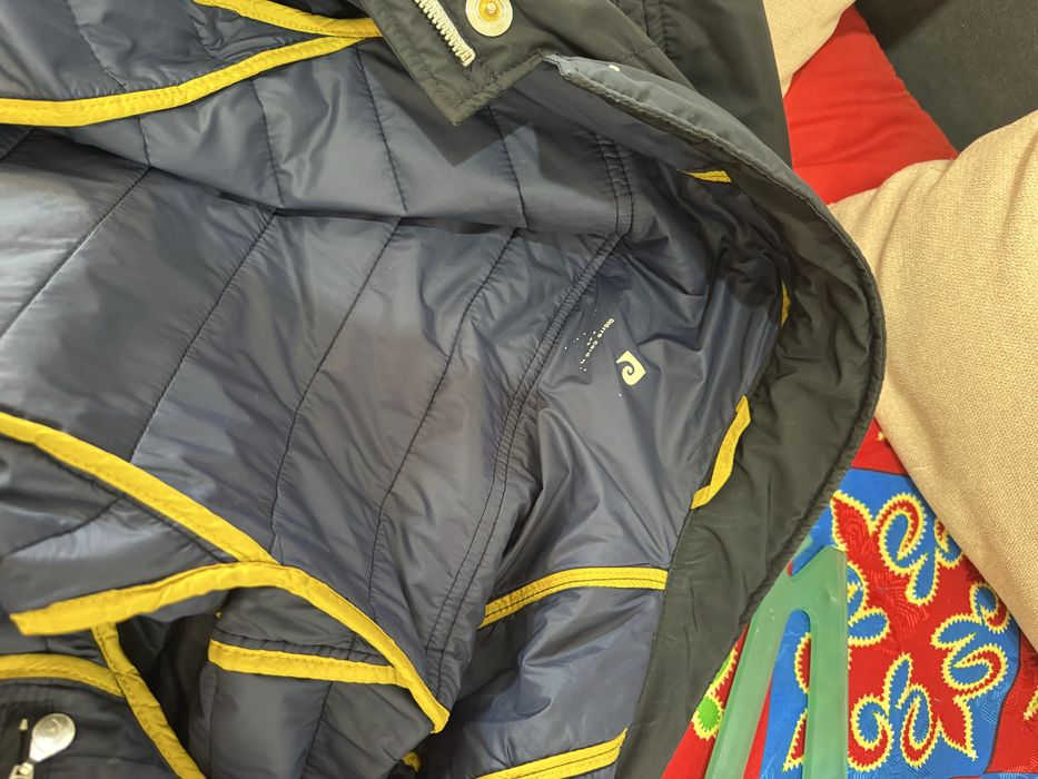 Осеняя куртка pierre cardin