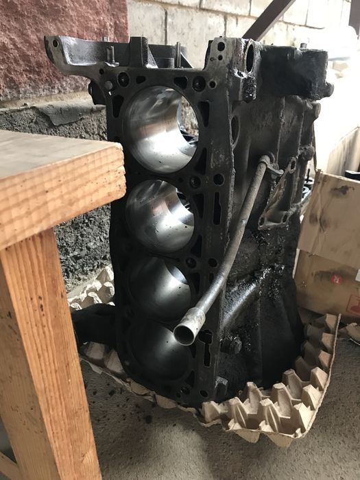 102 матор на разбор 2.3