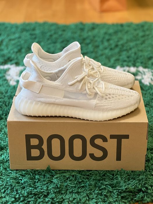 Yeezy Boost 350 Bone