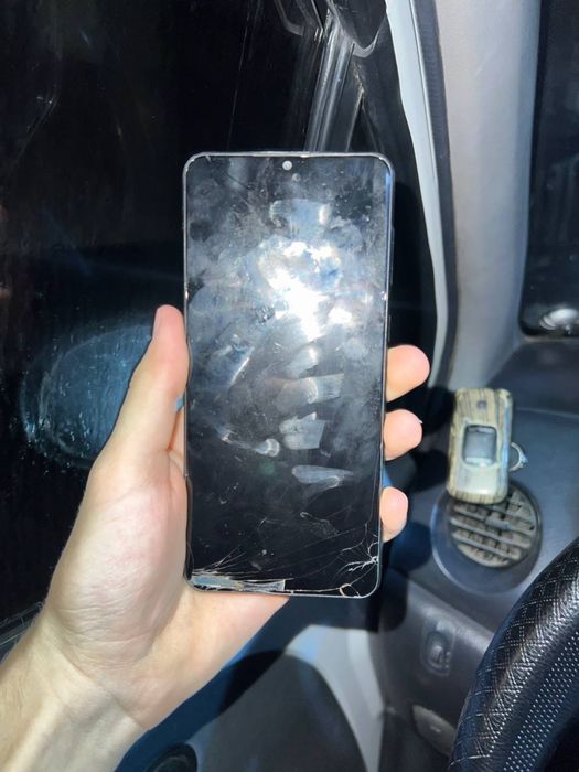 Samsung A10s sotiladi