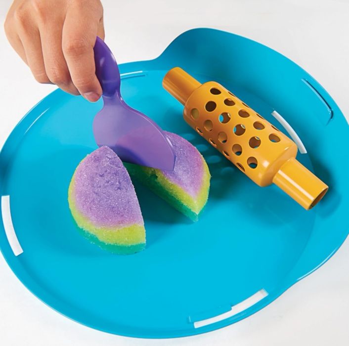 ORBEEZ Challenge kit - студио с 2000 цветни топчета