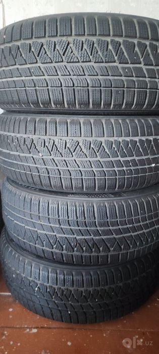 Продам зимние шины 235/55/19