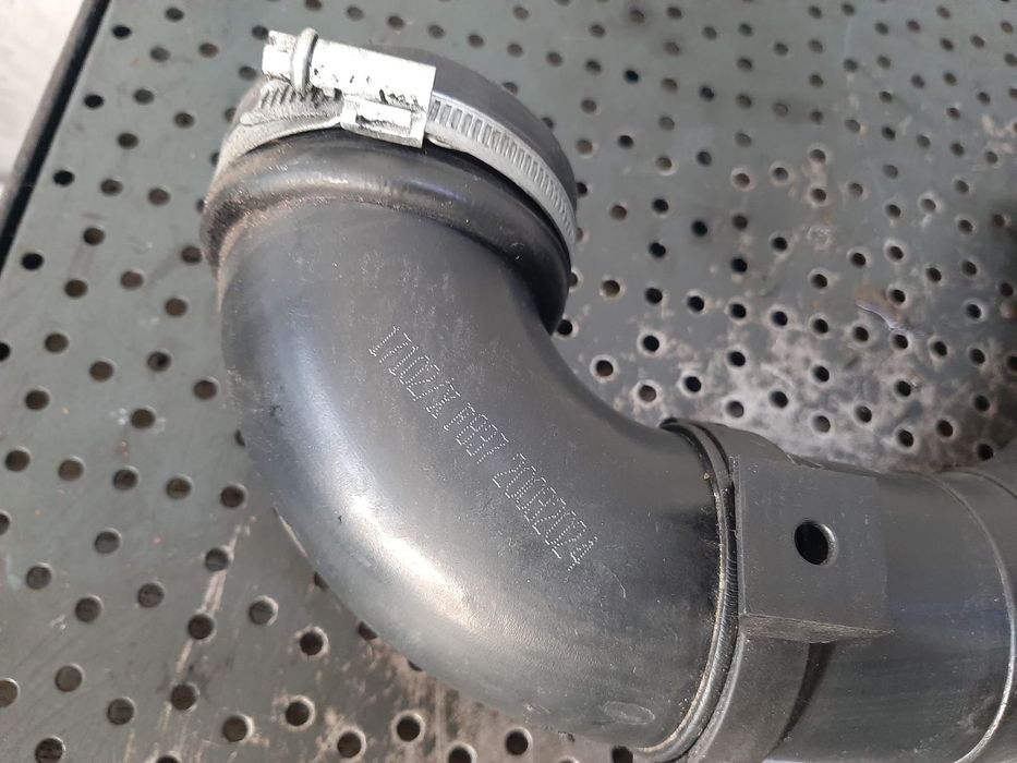 tubulatura admisie 1.3 d multijet  fiat grande punto 199