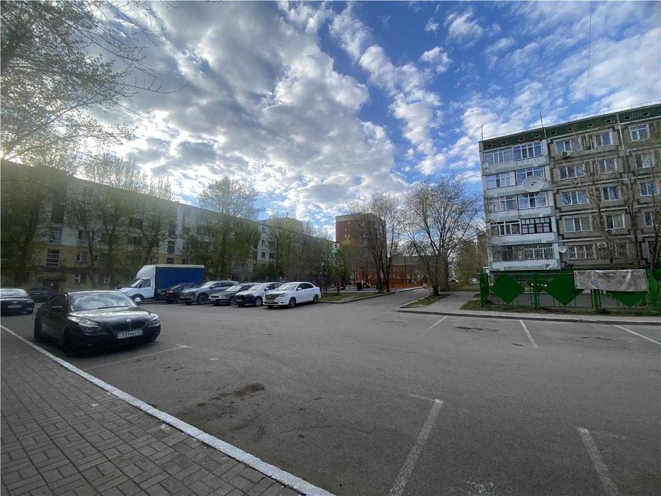 2х комнатная полноценная возле Евразии!