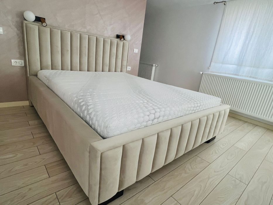 Mobila tapitata la comanda