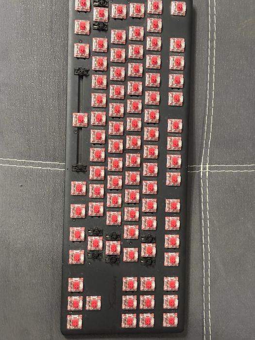 Продаю HyperX Alloy Origins Core