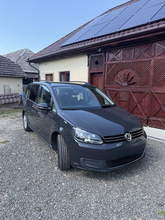 Volkswagen Touran 2014