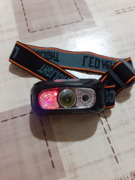 Lanterna cu senzor miscare