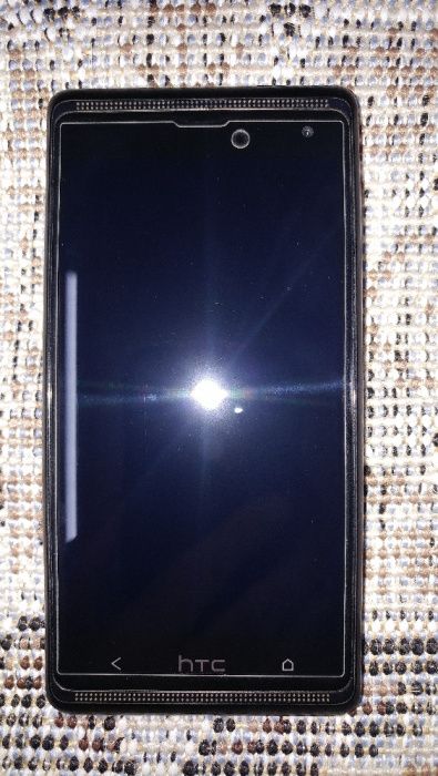 Продается телефон HTC Desire 600 dual sim