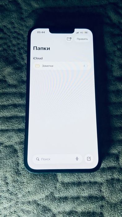 Продам Iphone 13-Айфон 13