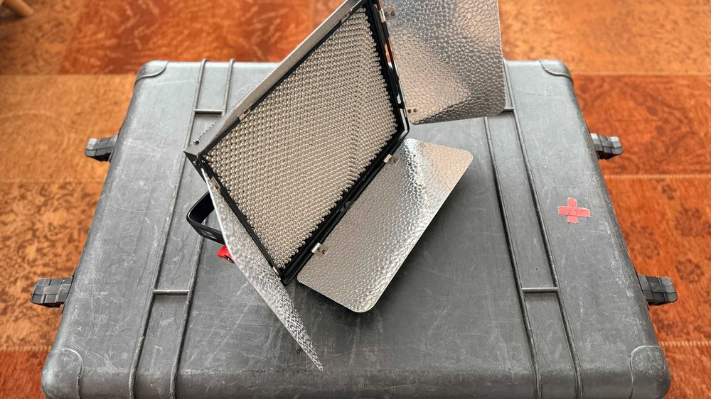 Aputure LS1c kit 4 lumini led cu hard case