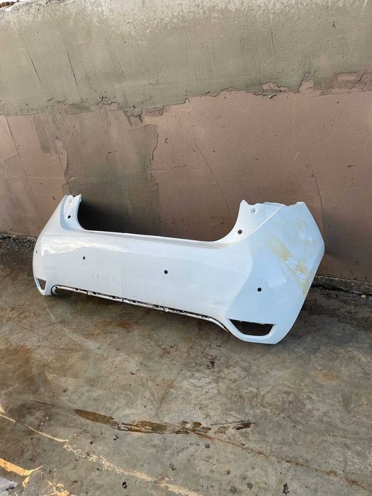 Bară spate Renault Zoe 2013–2019 – originală, culoare albă