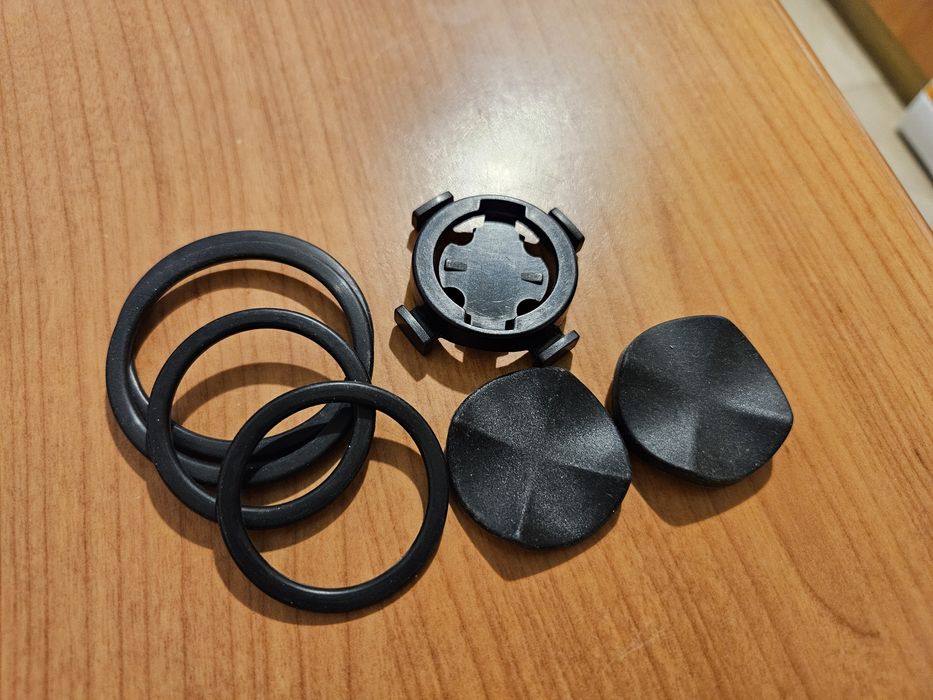 Подарявам стойка за Bryton