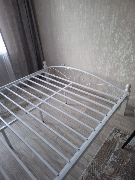 Кровать  160*200