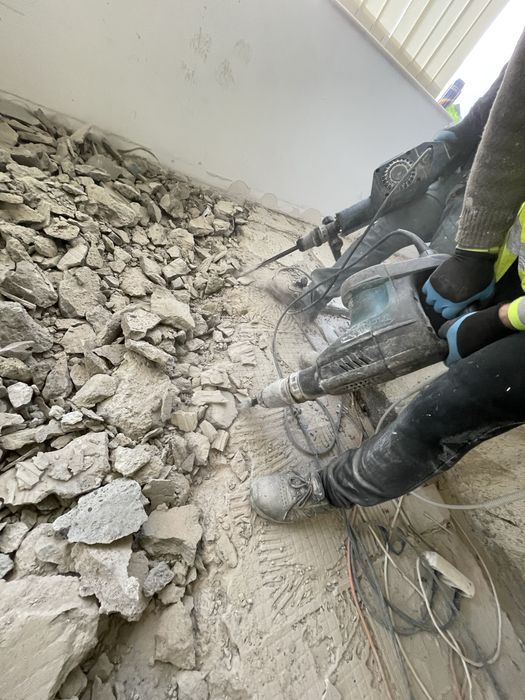 Fima de constructii case la cheie sau la rosu