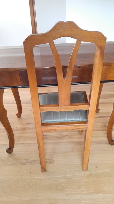 Set masa+6 scaune Biedermeier, radacina de nuc, reconditionat, an 1900