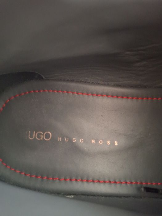 Ghete Hugo Boss, marimea 41, impecabile!!