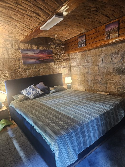 Proprietar vând garsoniera