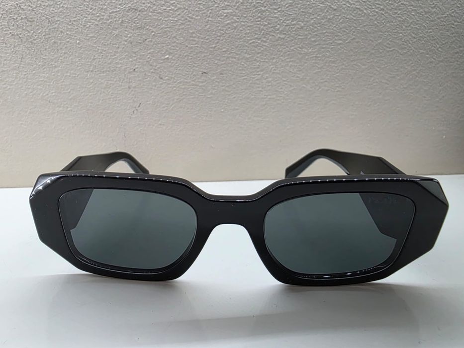 Ochelari Prada noi cu cutie